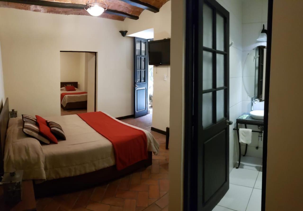 Hotel Naira La Paz Kültér fotó