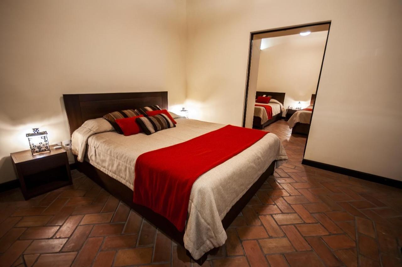 Hotel Naira La Paz Kültér fotó
