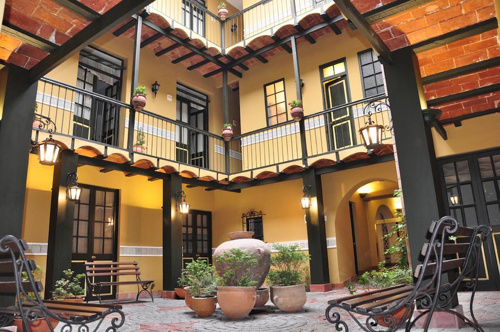 Hotel Naira La Paz Kültér fotó