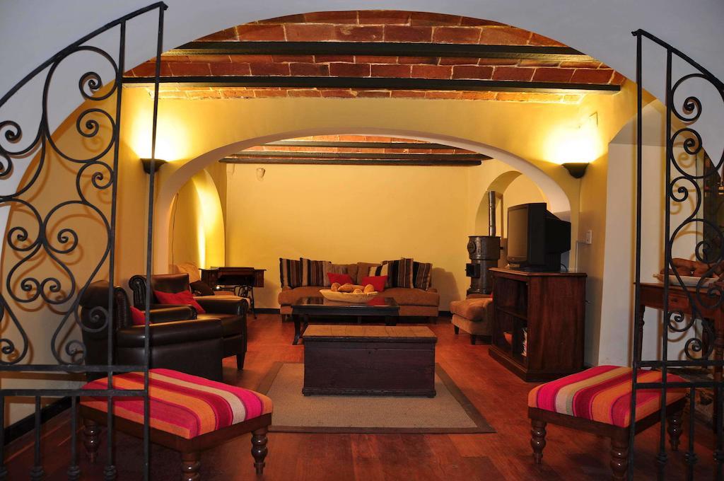 Hotel Naira La Paz Kültér fotó